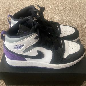 Jordan MID 1 (Grade School)
